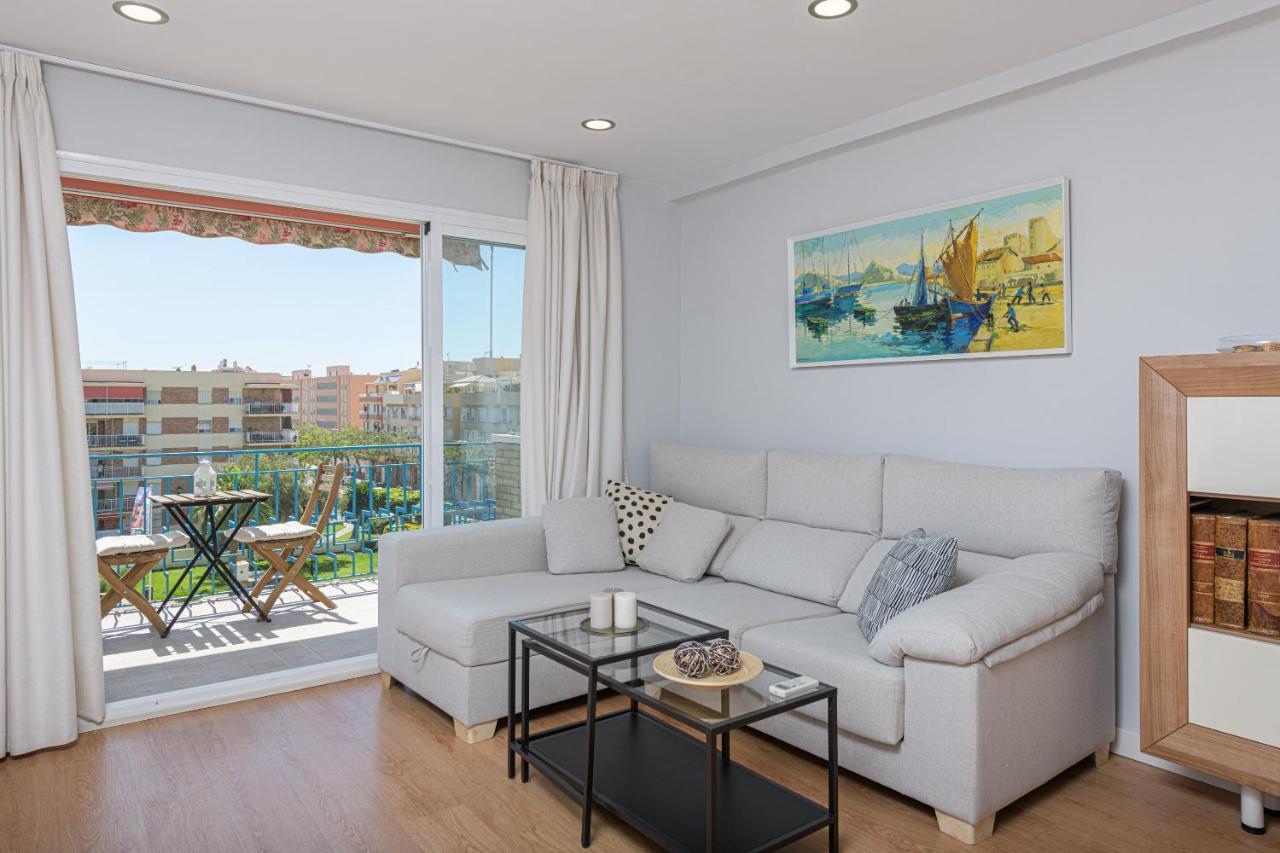 Wintowinrentals Vista Al Mar En Pleno Centro Rincon de la Victoria Ngoại thất bức ảnh