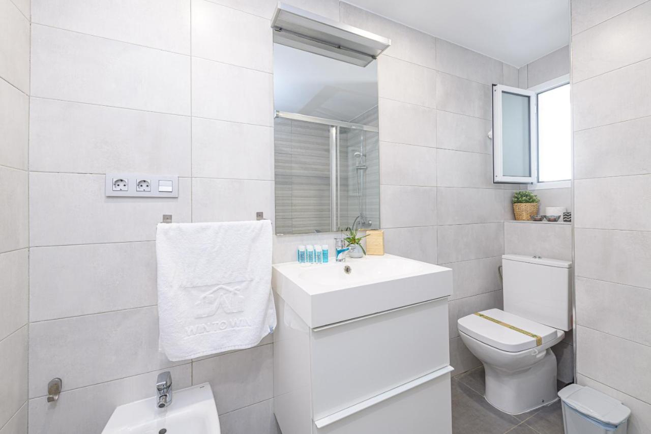 Wintowinrentals Vista Al Mar En Pleno Centro Rincon de la Victoria Ngoại thất bức ảnh